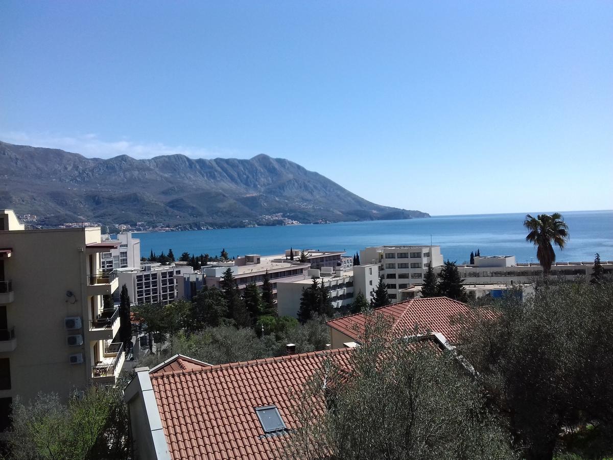Aleksandra Bečići Esterno foto